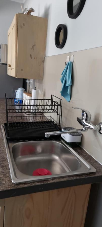 Atterbury Self Catering Studios Претория Екстериор снимка