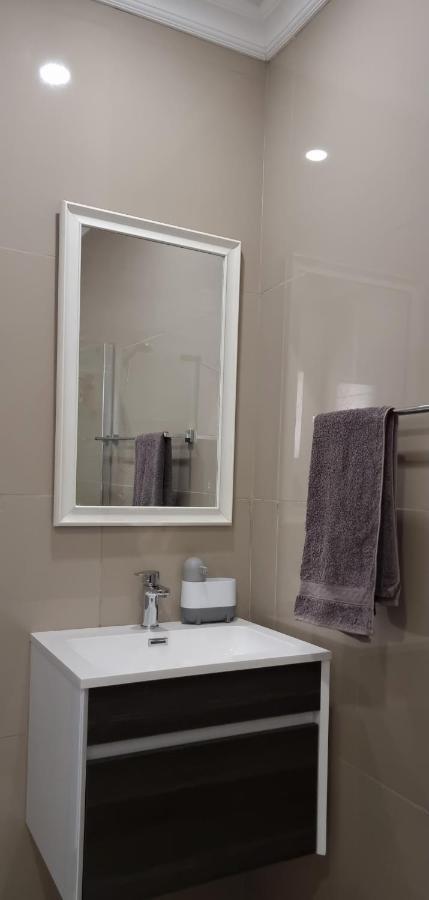 Atterbury Self Catering Studios Претория Екстериор снимка