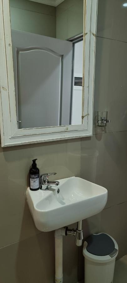 Atterbury Self Catering Studios Претория Екстериор снимка