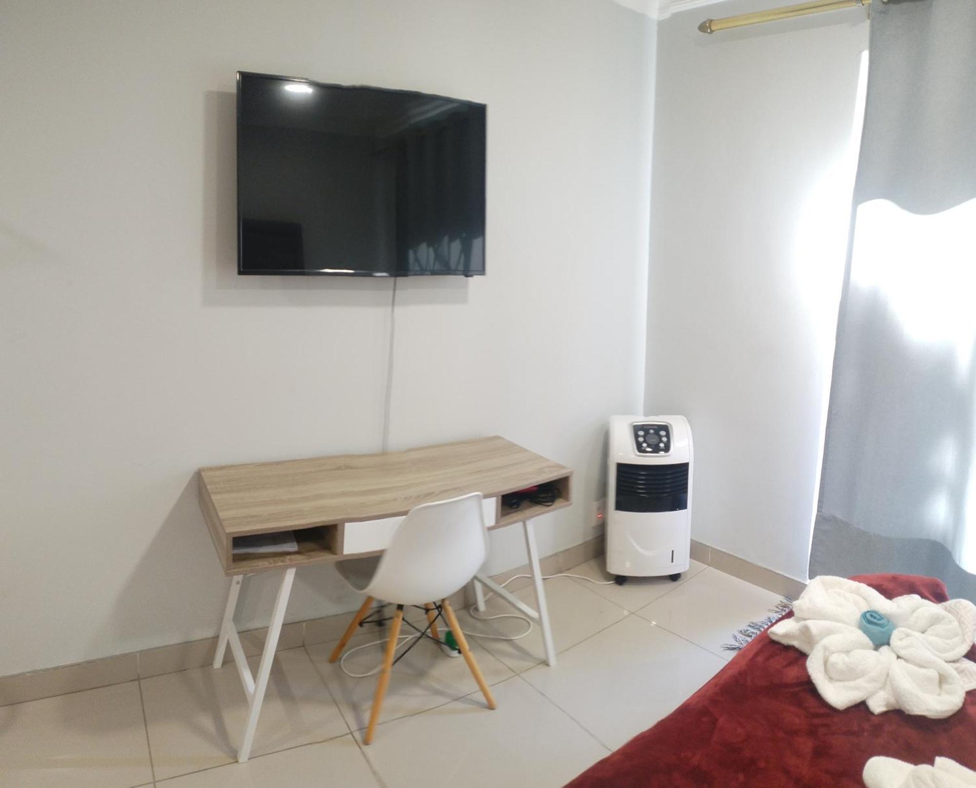 Atterbury Self Catering Studios Претория Екстериор снимка
